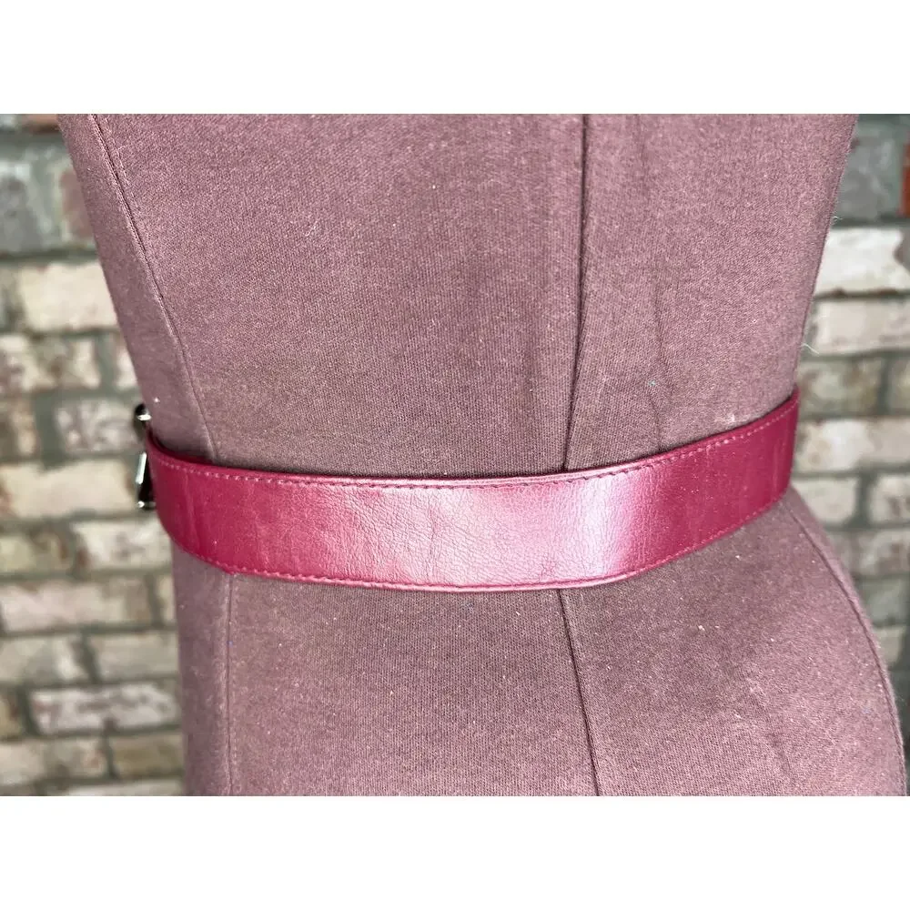 belt oval rippled buckle maroon burgundy wine silver vintage